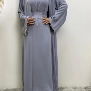Abaya bleu ciel élégante et moderne