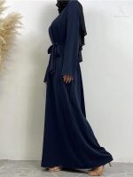 Abaya bleu nuit, style moderne et sobre
