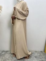Abaya chic champagne, parfaite pour les occasions spéciales