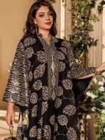 Modèle Al-Sabaa: abaya traditionnelle avec détails raffinés