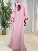 Abaya Dubai en rose blush, parfaite pour toutes occasions