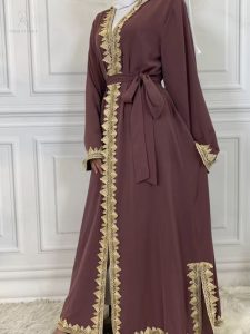 Abaya Zaynab avec manches amples pour un look chic