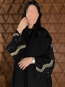 Abaya Laylat, style sophistiqué et raffiné