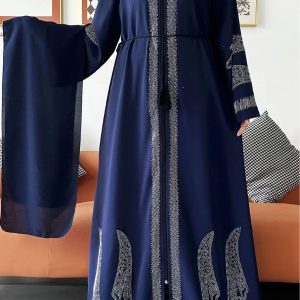 Abaya luxe bleu nuit élégante de style Dubai
