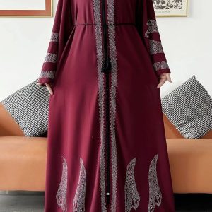 Abaya luxe bordeaux pour un look élégant et raffiné