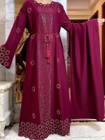 Abaya luxe grenat impérial de Dubai