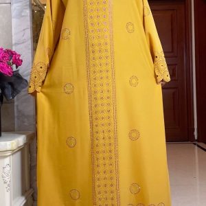 Abaya Dubai en jaune safran, style raffiné et tendance