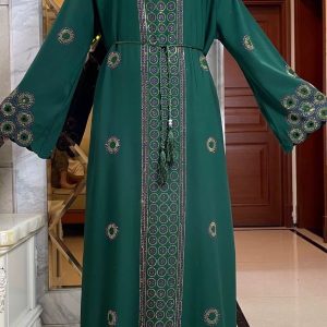 Abaya luxe vert jade élégante inspirée de Dubaï