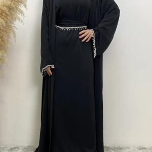 Abaya Dubaï noire élégante et moderne