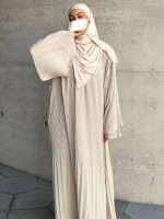 Abaya longue beige élégante inspirée de Dubaï