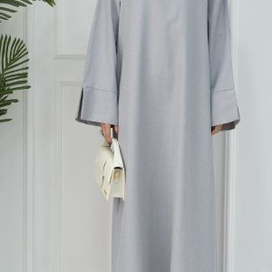 Abaya femme chic argentée, parfaite pour toutes occasions
