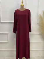 Abaya moderne pour femme en couleur pourpre