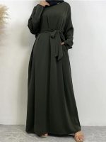 Modèle d'abaya kaki adapté à toutes occasions
