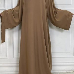 Kimono beige léger, style abaya, parfait pour toutes occasions