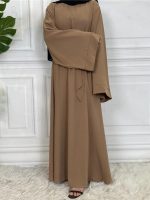 Abaya kimono beige, coupe fluide et confortable