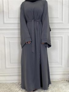 Kimono gris ardoise, design fluide et confortable