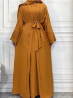 Abaya kimono Ocre élégante et moderne