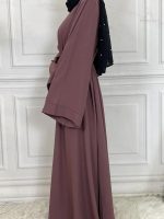 Violet Poudré, kimono stylé pour un look moderne