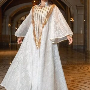 Abaya élégante en blanc pour cérémonies