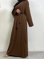 Abaya marron fluide, idéale pour un look moderne
