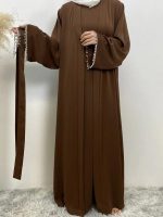 Abaya classique en teinte chocolat, mode modestie