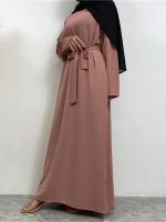 Abaya légère rose poudré pour un confort optimal