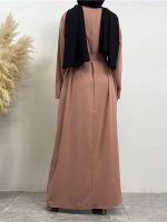 Style unique de l'abaya "Rose Poudré" pour toutes saisons
