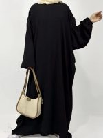 Abaya satin Nouhaila élégante et raffinée
