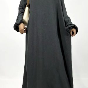 Abaya satin Rajiya élégante et confortable