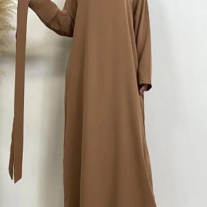 Abaya taupe élégante et moderne pour femmes