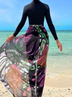 Ensemble burkini noir, parfait pour le sport aquatique