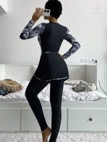 Burkini noir élégant, parfait pour la baignade