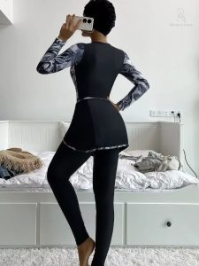 Burkini noir élégant, parfait pour la baignade