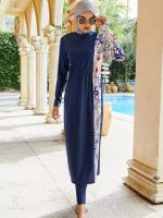 Burkini à motifs bleus, style contemporain et confortable