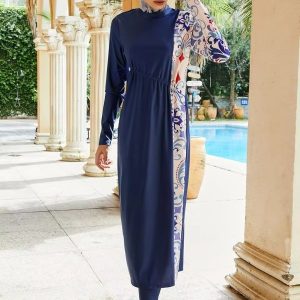 Burkini à motifs bleus, style contemporain et confortable