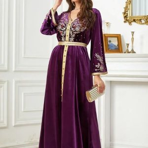 Caftan mariage élégant en teintes améthystes