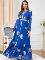 Vêtement traditionnel algérien en bleu royal