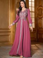 Caftan féminin décoré, style andalou