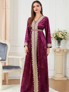 Caftan prune élégant pour cérémonies