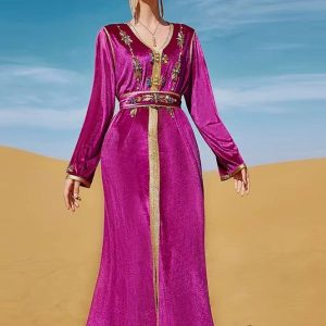 Caftan algérien mariage en velours prune
