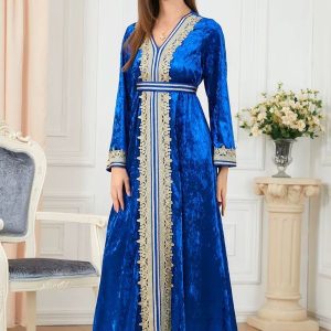 Caftan mariage en velours pour occasions spéciales