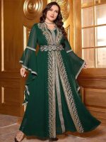 Caftan grande taille vert élégant et confortable