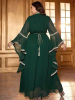 Caftan grande taille vert, style décontracté et chic