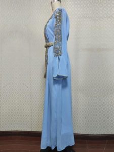 Vêtement traditionnel féminin, caftan Layali
