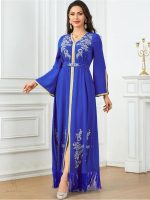 Caftan luxe bleu royal élégant et raffiné