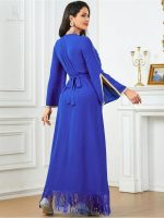 Caftan haut de gamme en bleu profond