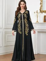 Mode féminine : caftan noir pour un style glamour