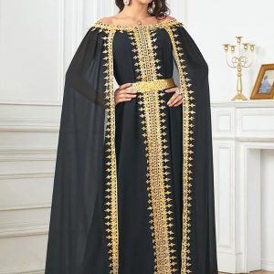 Vêtement traditionnel chic en tissu noir, style prestigieux