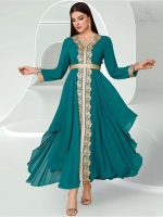 Caftan de mariage bleu, style majestueux et raffiné