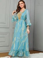 Caftan mariage bleu céleste élégant et raffiné